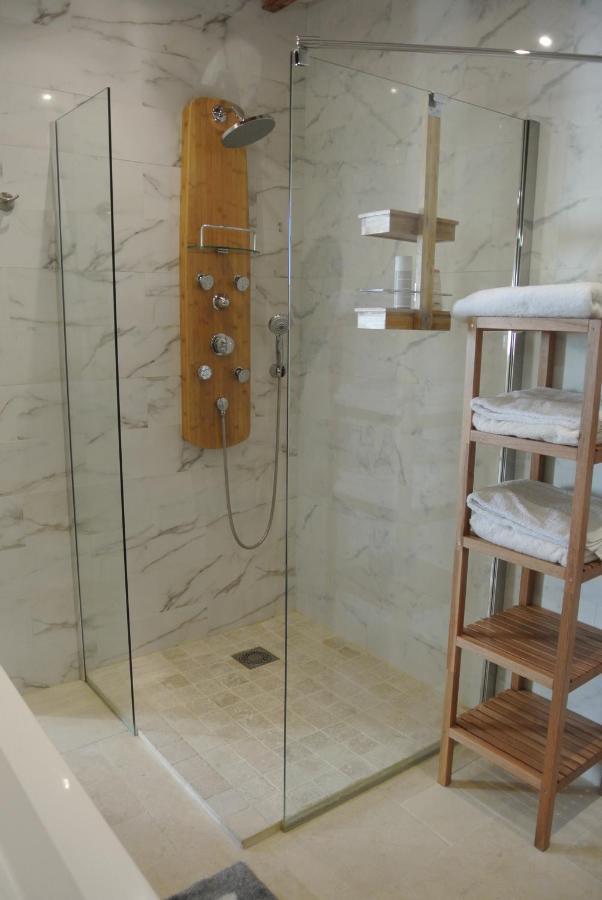 Grand Tamaris Hosting Bed & Breakfast Arles Exterior foto